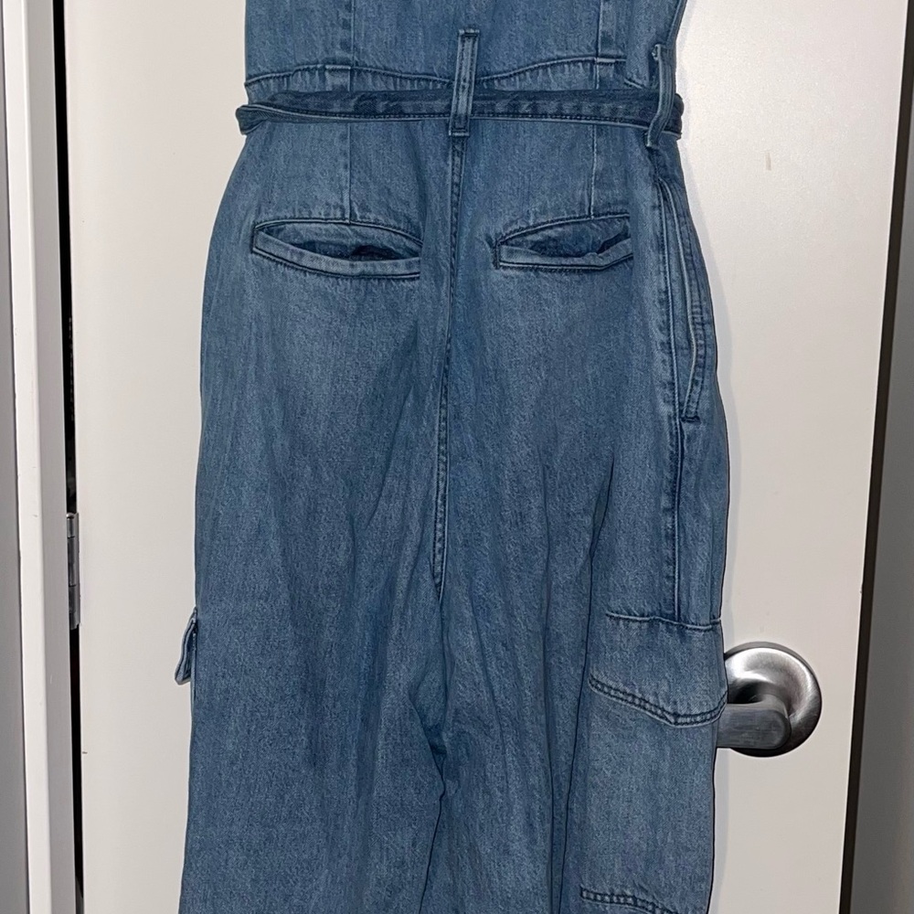 Universal Thread Light Blue Denim Overalls - Picture 4 of 6